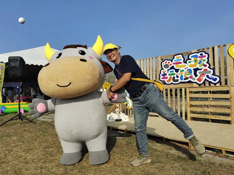 Dunwu Beef inflatable mascot costume