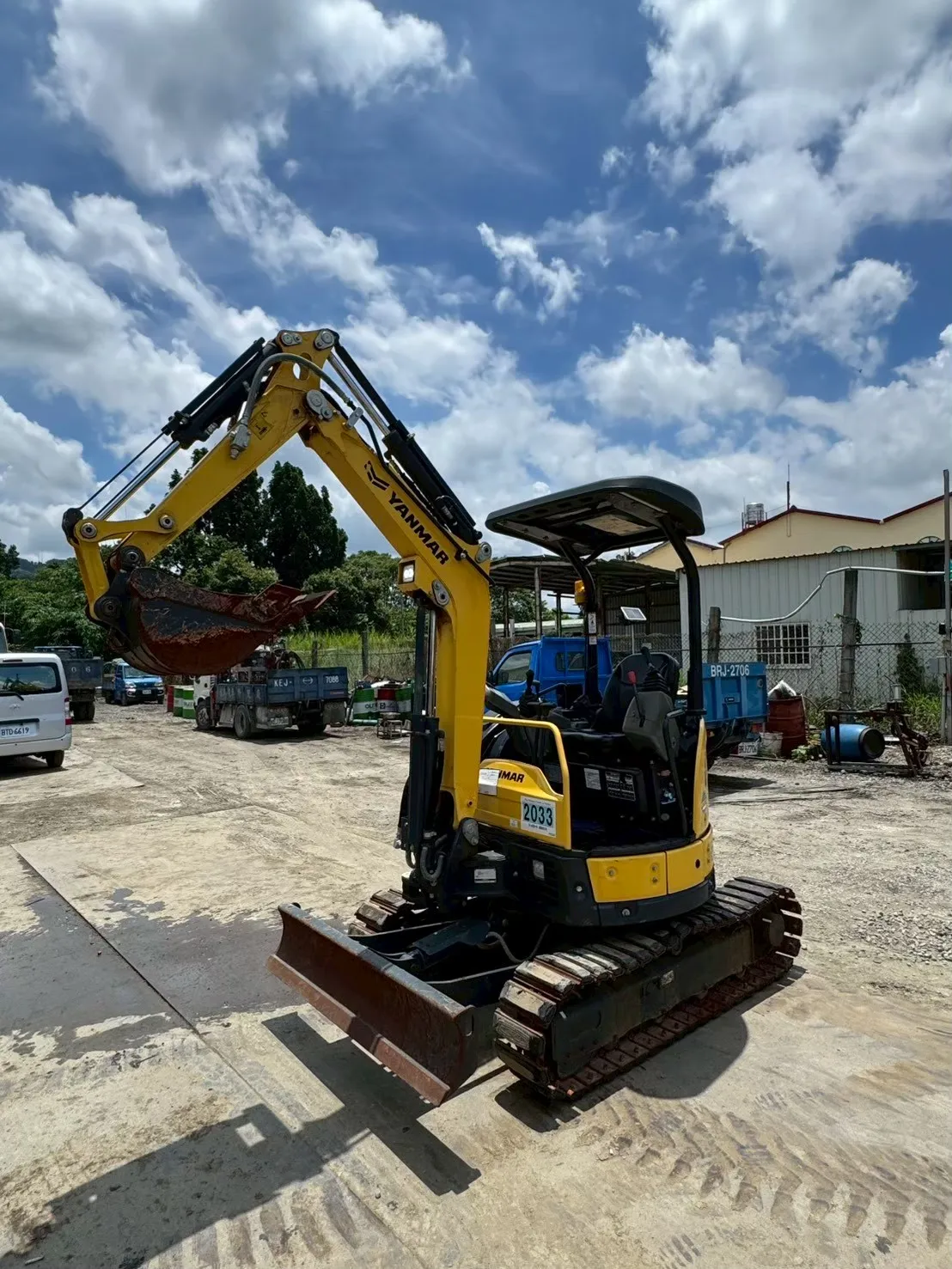 YANMAR VIO20-62023y 412h