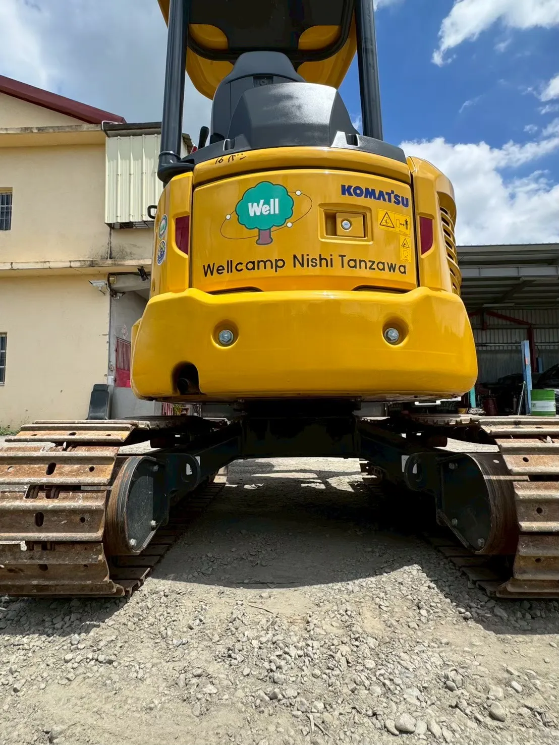 KOMATSU PC30MR-52023y 604h