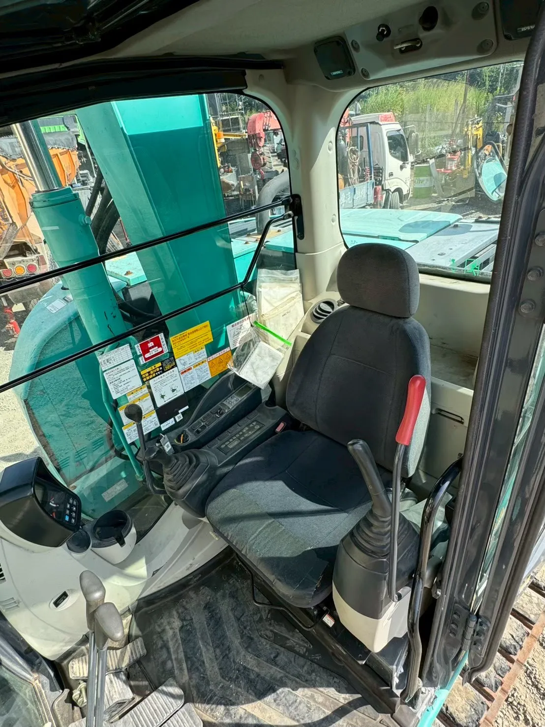 KOBELCO YT08SK75SR-3E2015yr1982hr