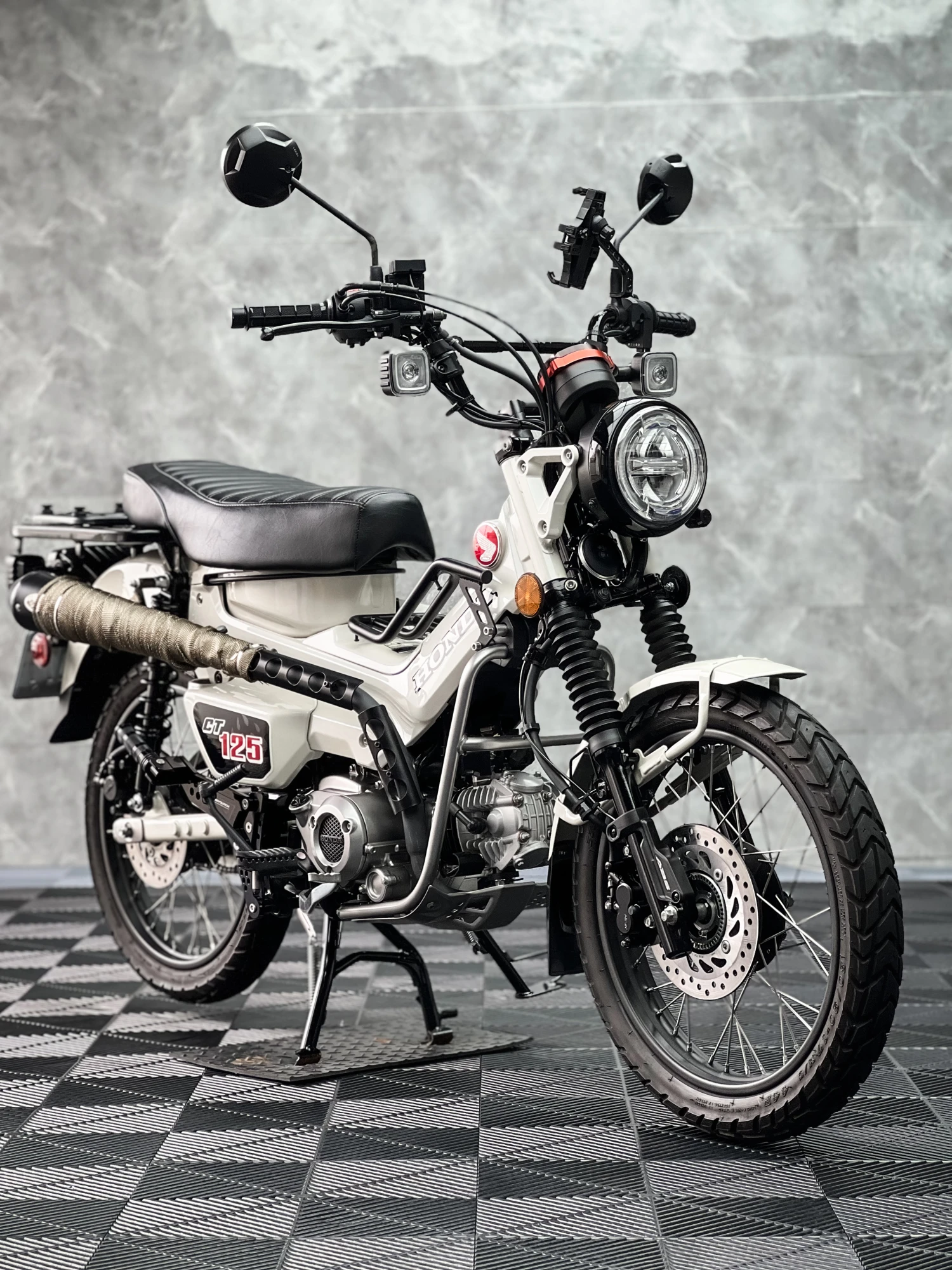 HONDA CT125 鍍膜施工