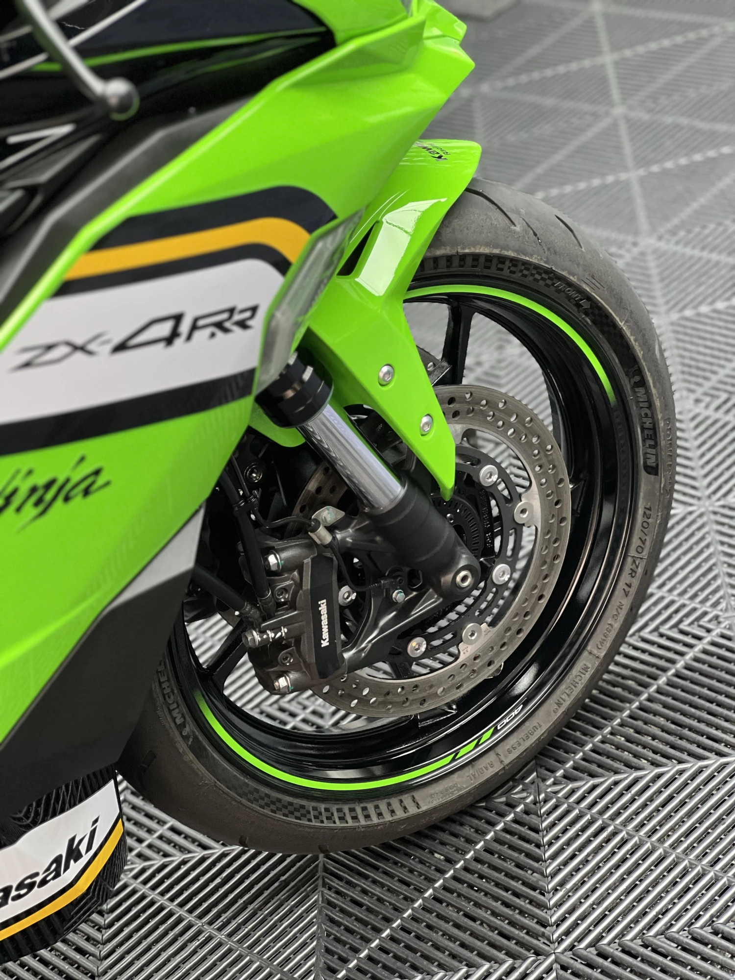 KAWASAKI ZX-4RR 精緻維護
