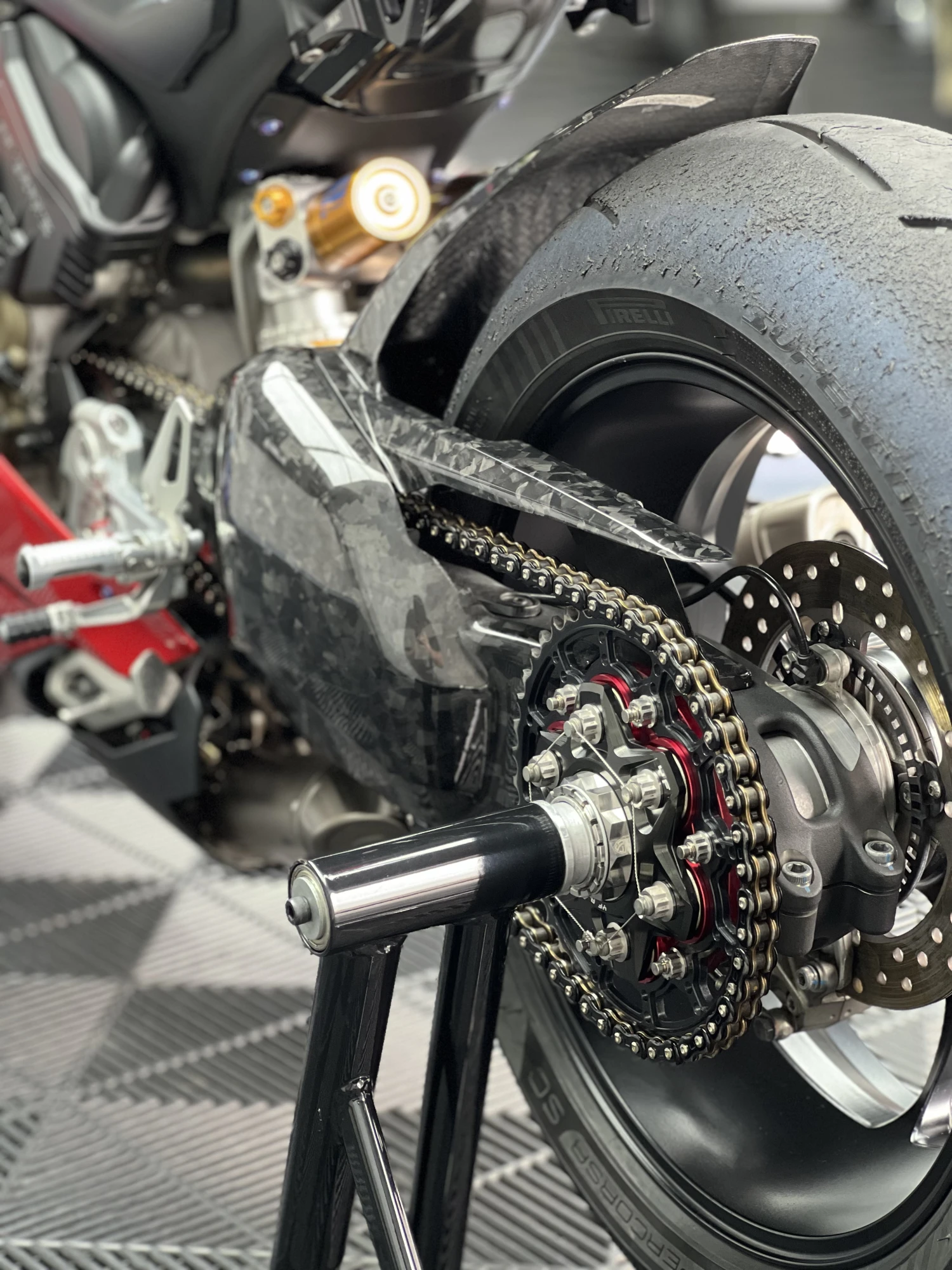 DUCATI PANIGALE V4R 鍍膜施工