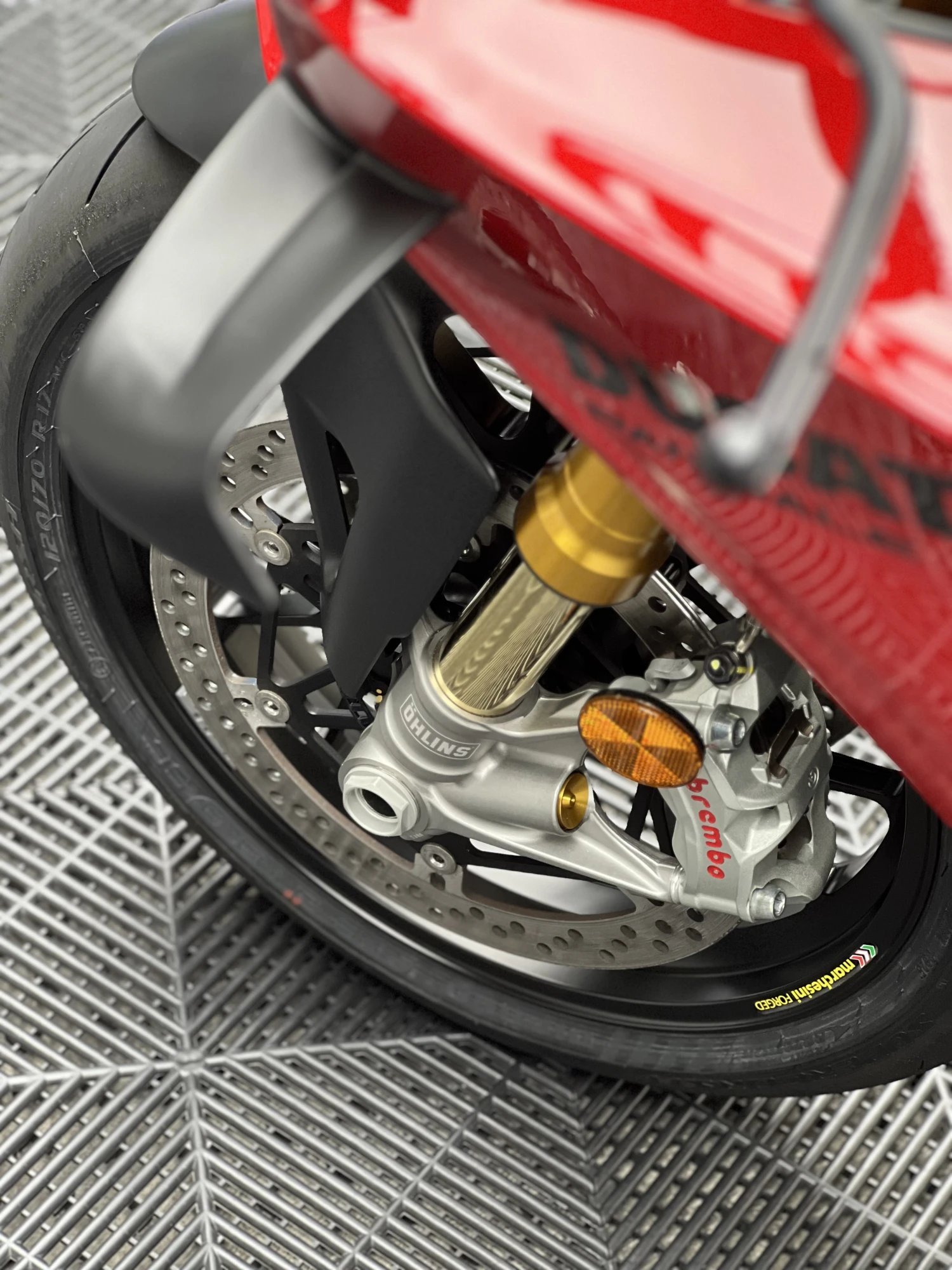 DUCATI PANIGALE V4S 鍍膜施工