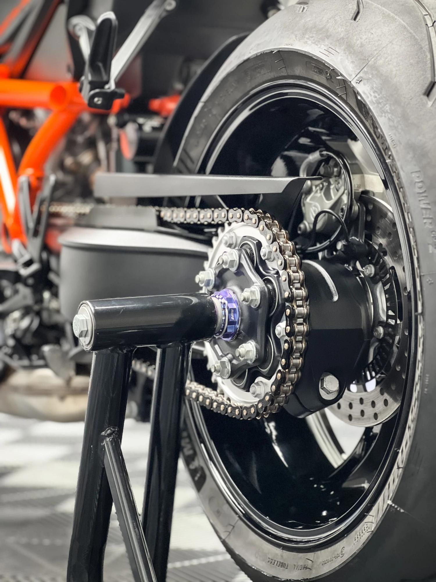 KTM 1290 SUPERDUKE R 鍍膜施工