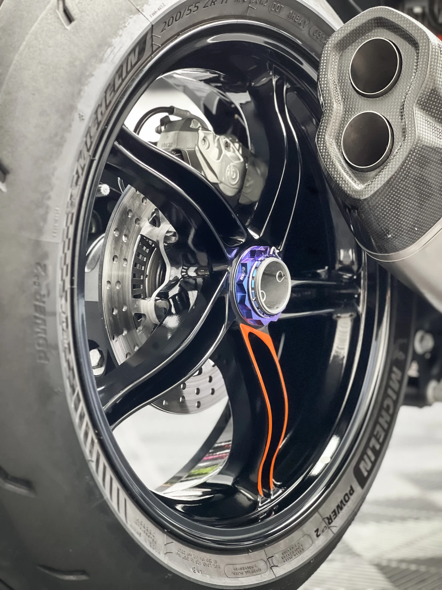 KTM 1290 SUPERDUKE R 鍍膜施工