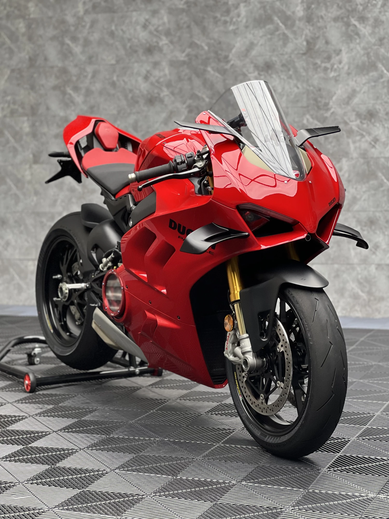 DUCATI PANIGALE V4S 鍍膜施工