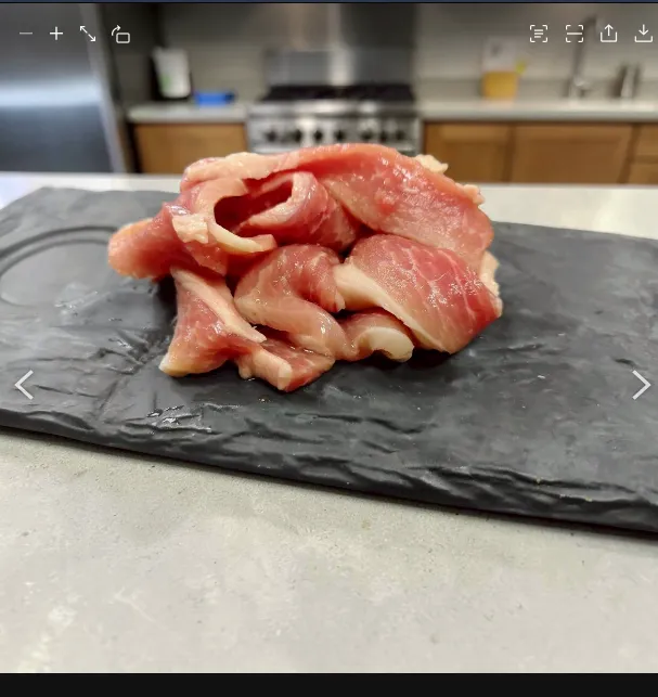 手切西班牙雪花豚柳150克