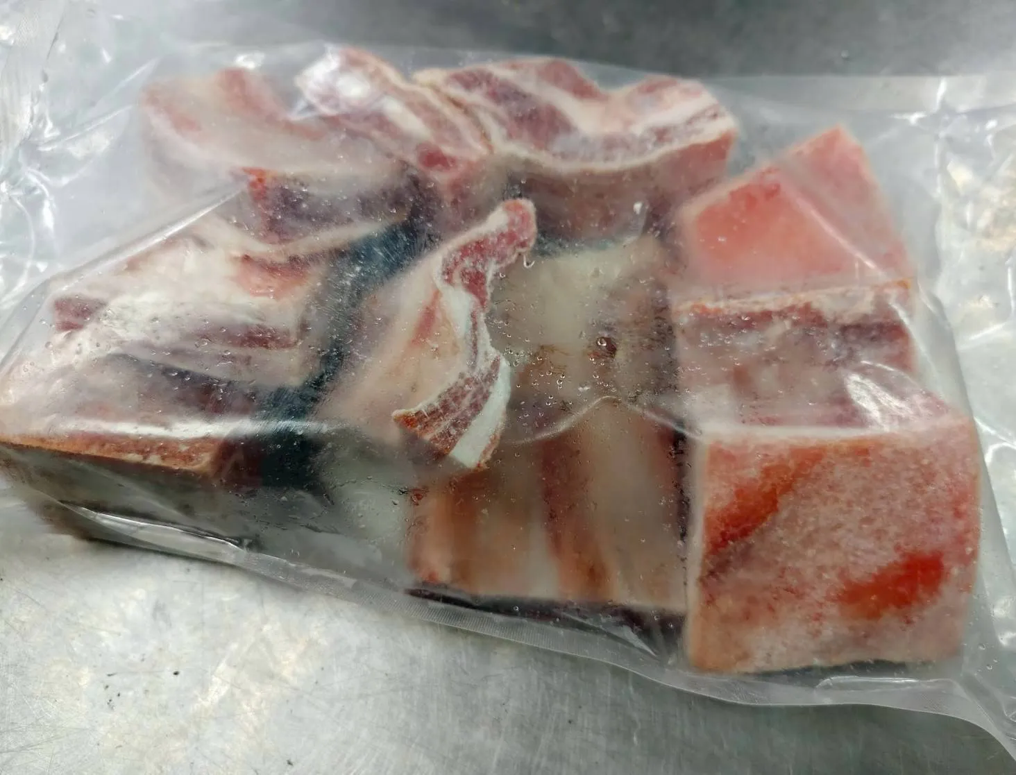 澳洲帶皮帶骨羊肉 600克