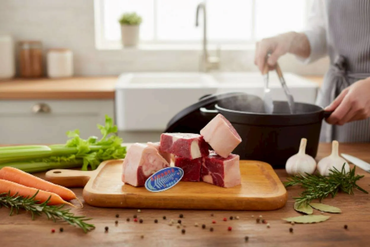 紐西蘭小羔羊帶皮帶骨腿塊  600克