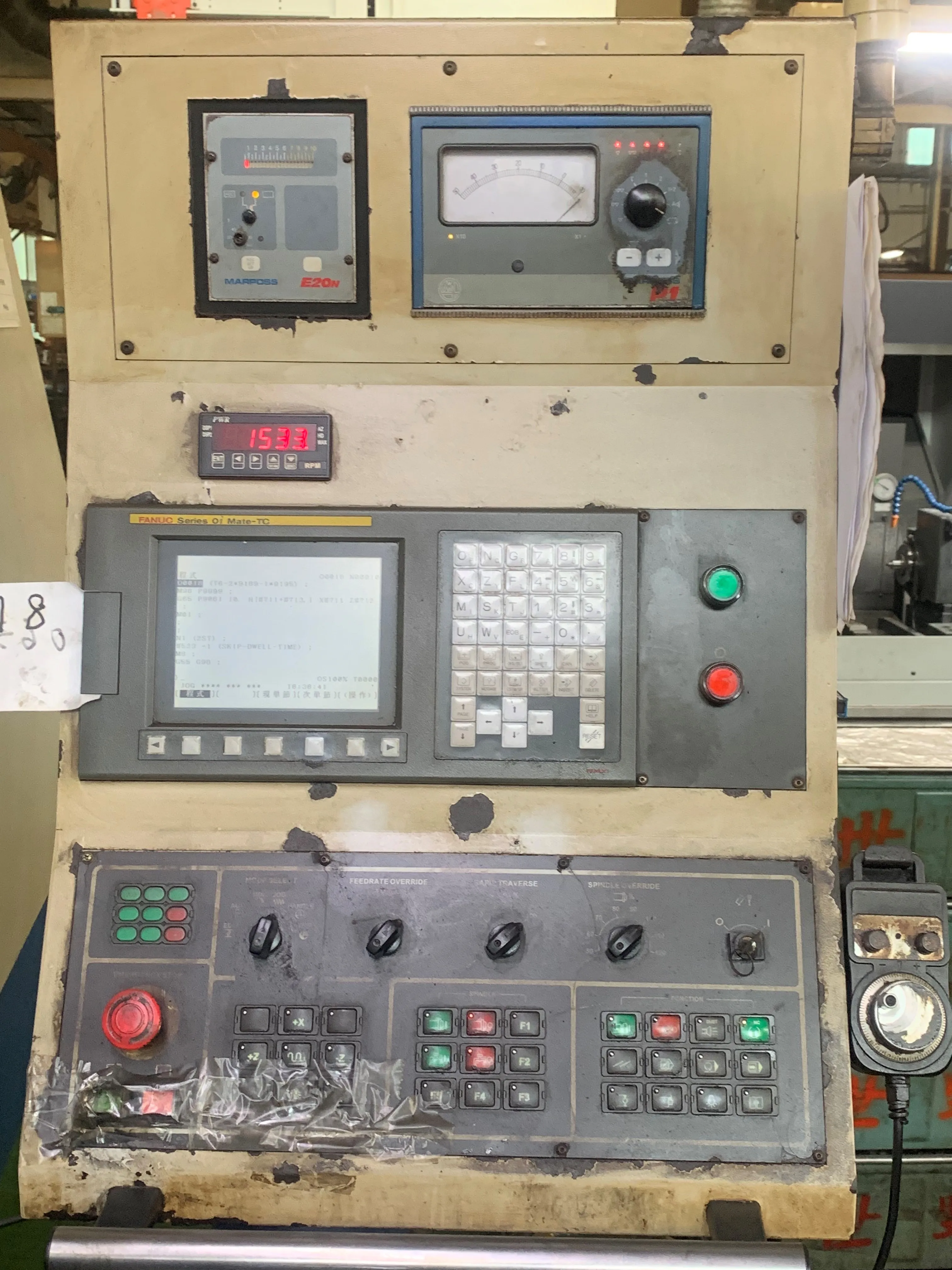 出售線上使用中  主新德電腦CNC外圓磨床線上機  / 中古機械 / 台中中古機械