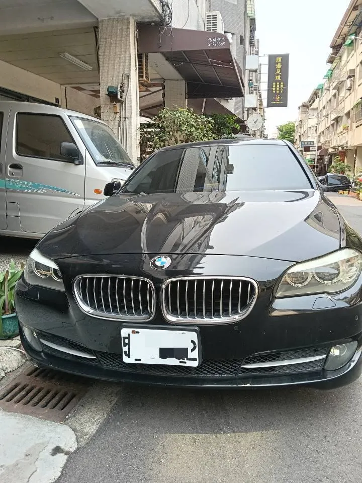 ?自售? BMW 黑色房車｜車庫車｜低里程｜誠意出售