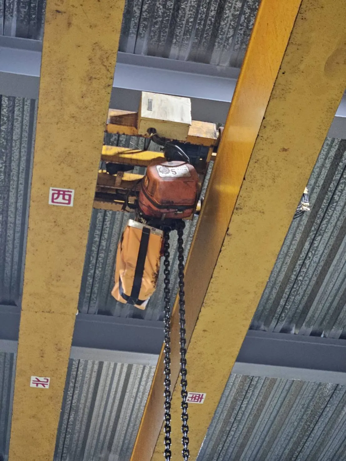 中古天車 雙速荷重5噸 車況佳 16座14米 出售中 / 中古機械 / 台中中古機械