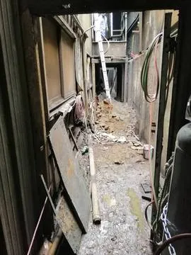 拆除作業