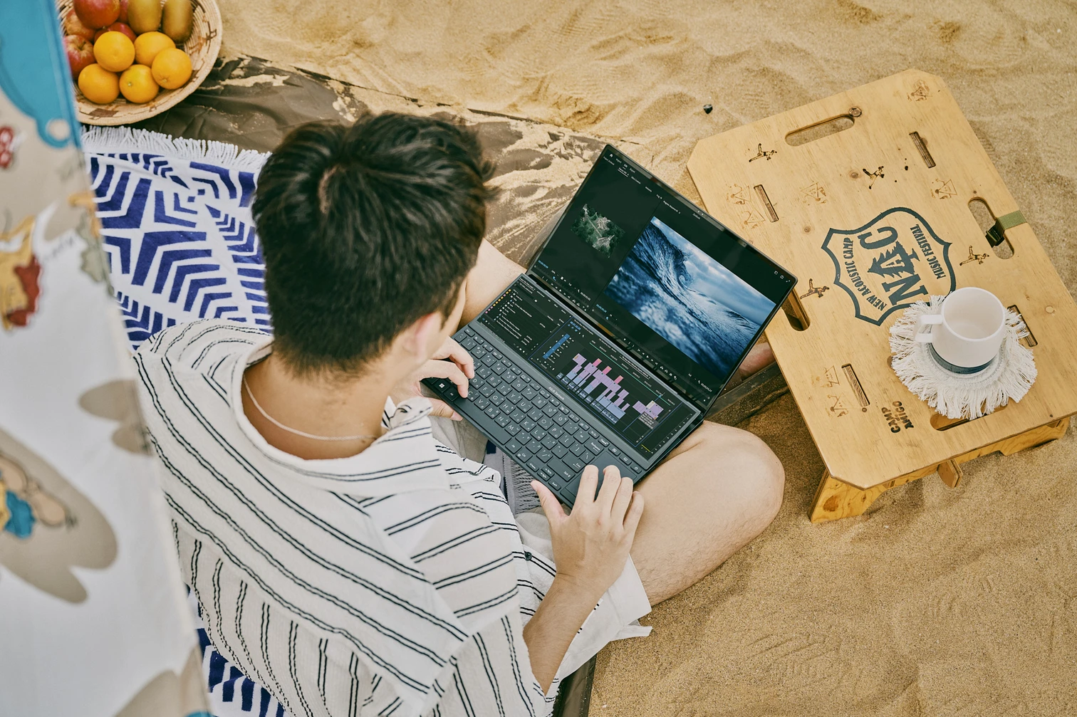 ASUS 遊牧辦公 筆電情境