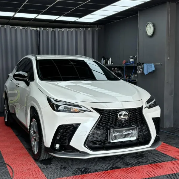 LEXUS