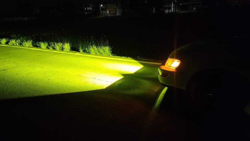 TOYOTA LLA 安裝AES M9 魚眼霧燈