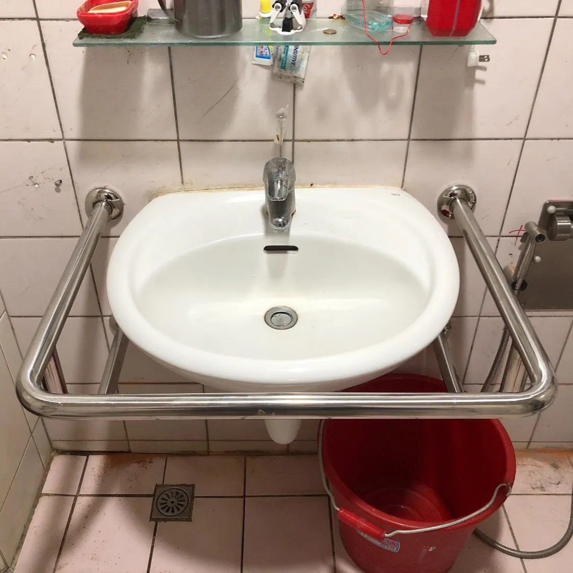 不銹鋼面盆扶手