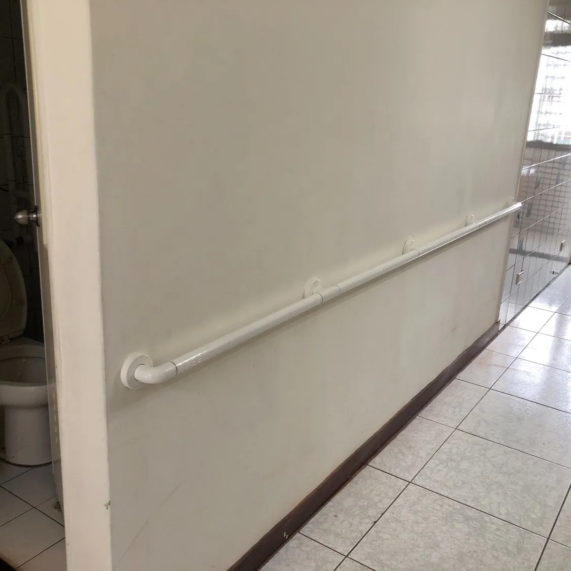 抗菌防滑C形扶手