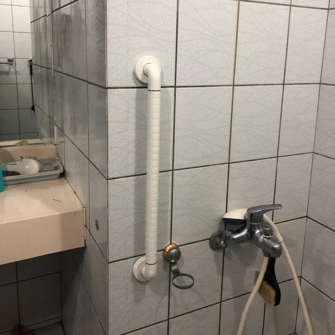 抗菌防滑C形扶手