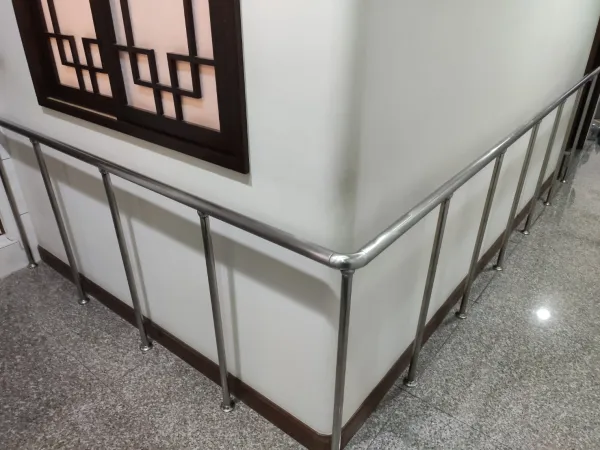 不銹鋼扶手｜居家無障礙工程｜扶手安裝