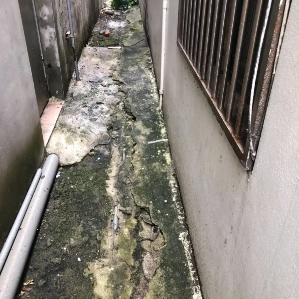 防火巷積水