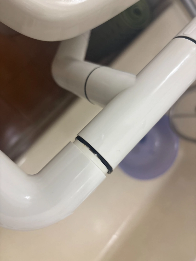 抗菌防滑面盆扶手機構鬆動（使用不當）
