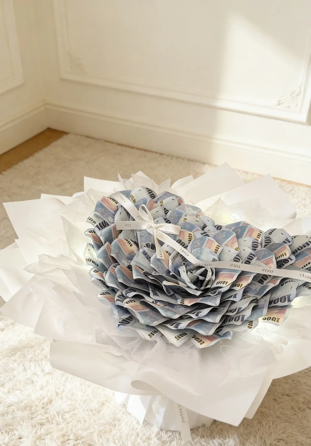 52張山茶花款-鈔票花束