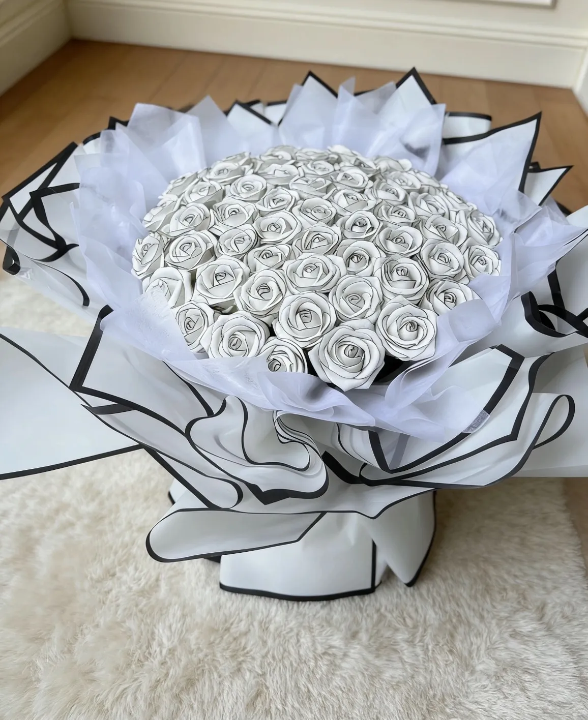 高級小香風永生香頌玫瑰花束