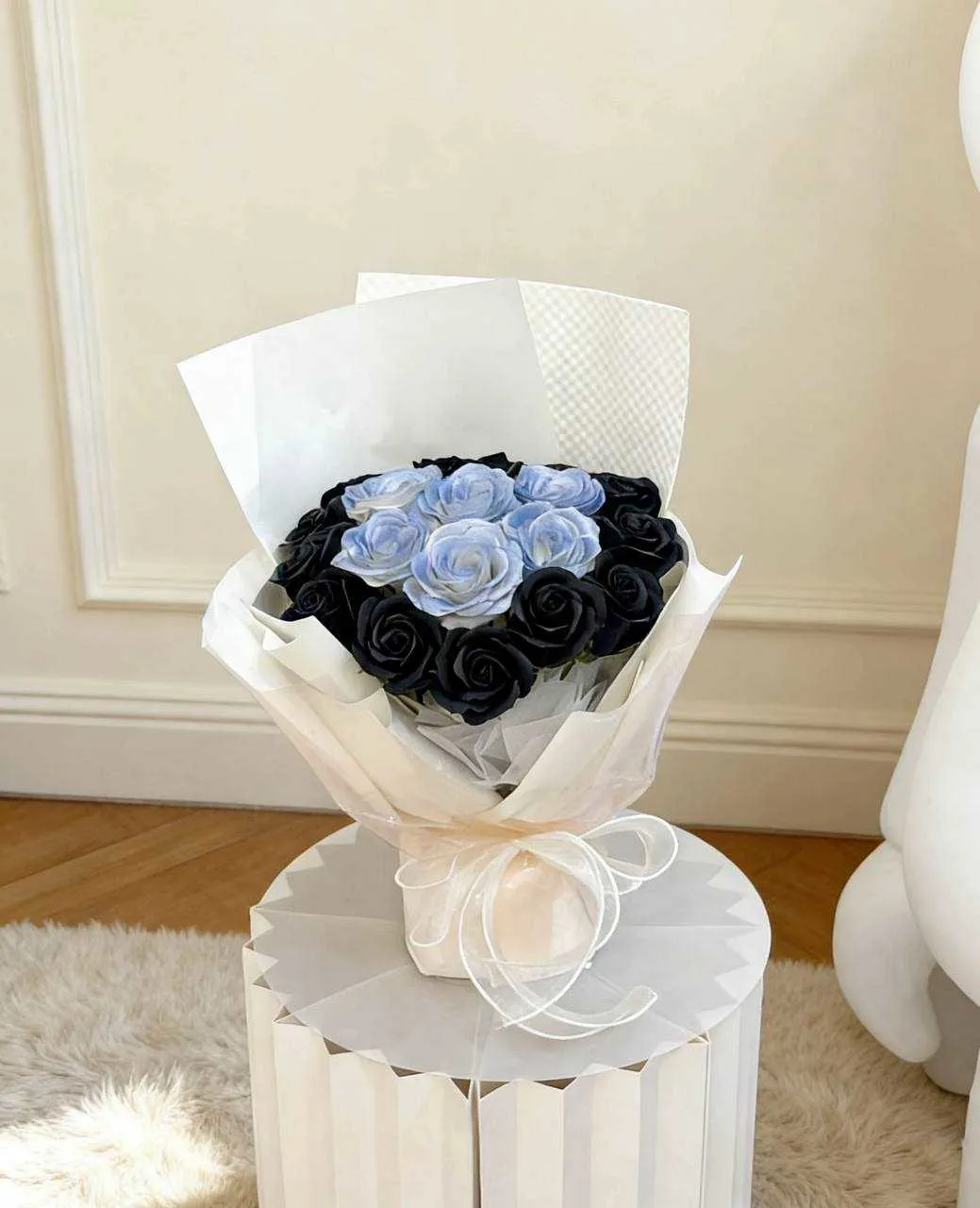 扇型永生甦醒玫瑰花束