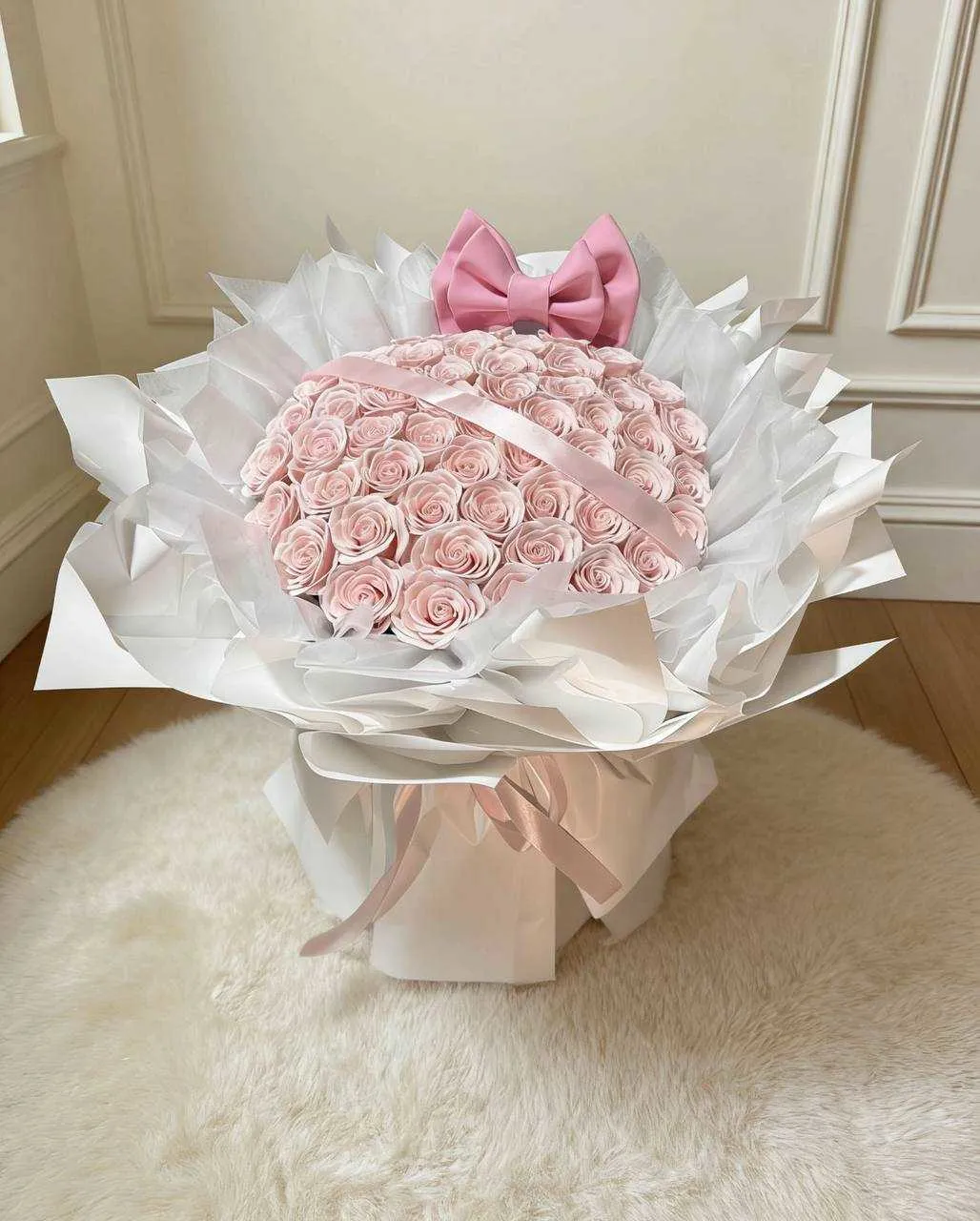 粉色蝴蝶結甦醒永生花束