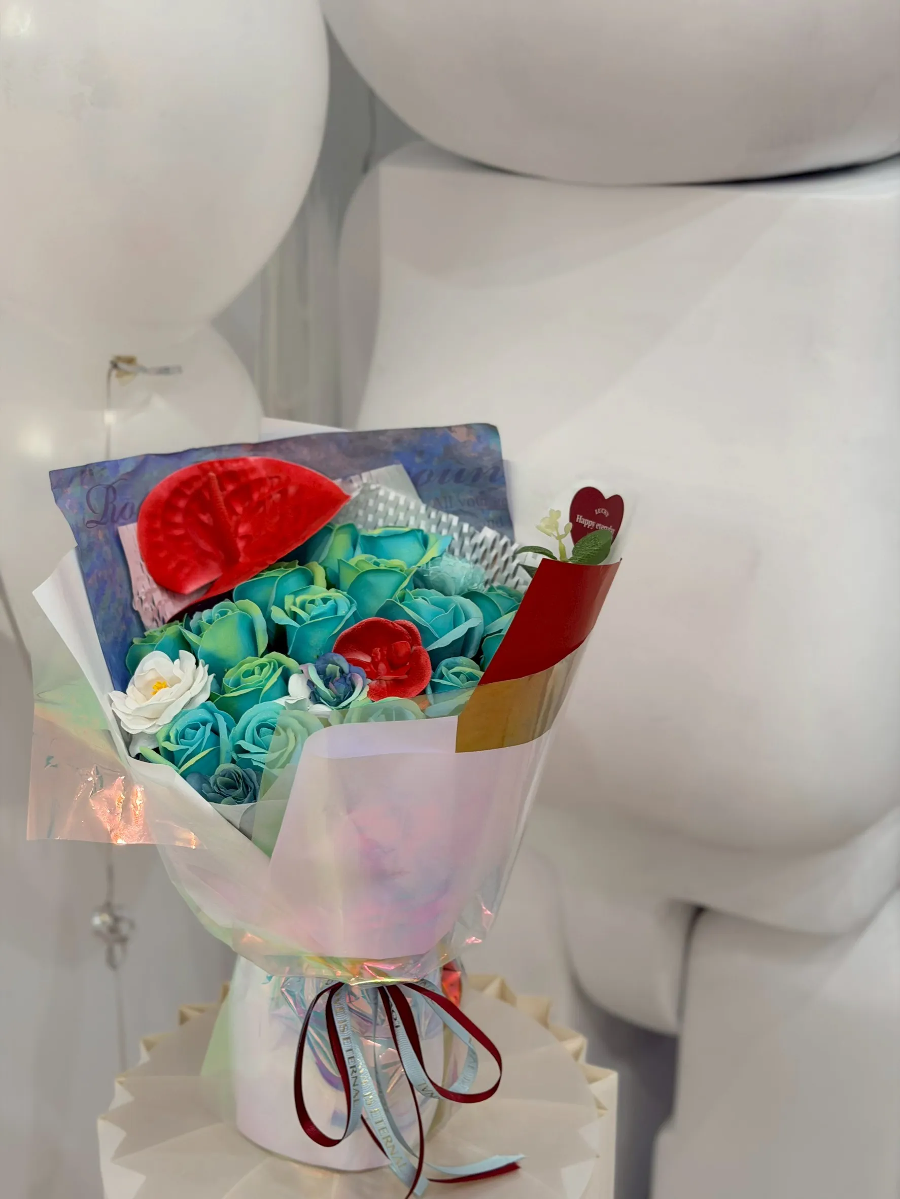 青紅戀歌 (Azure & Crimson Ballad)