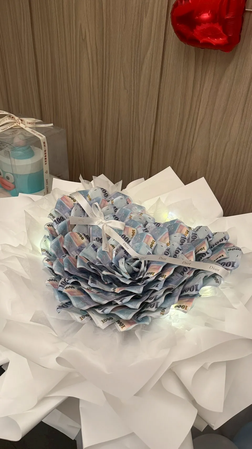 場地佈置（生日客製化）依客人預算做佈置！