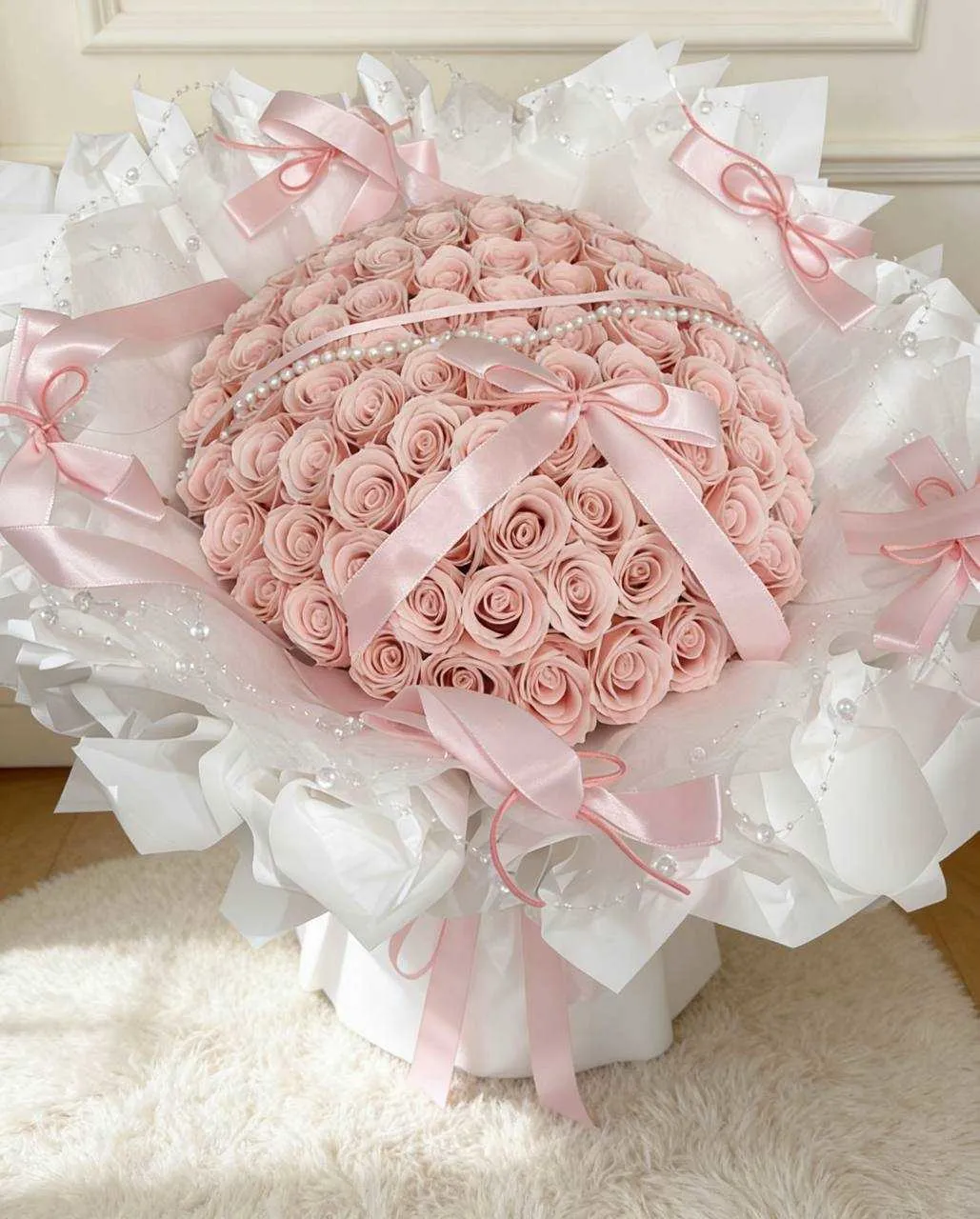 粉色曼塔玫瑰永生香氛花束