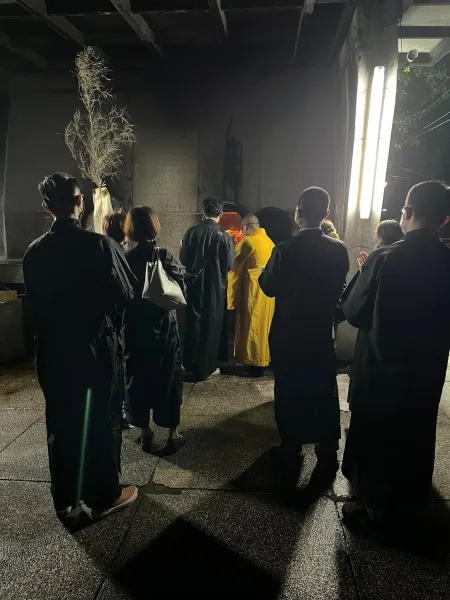 取掘晉塔