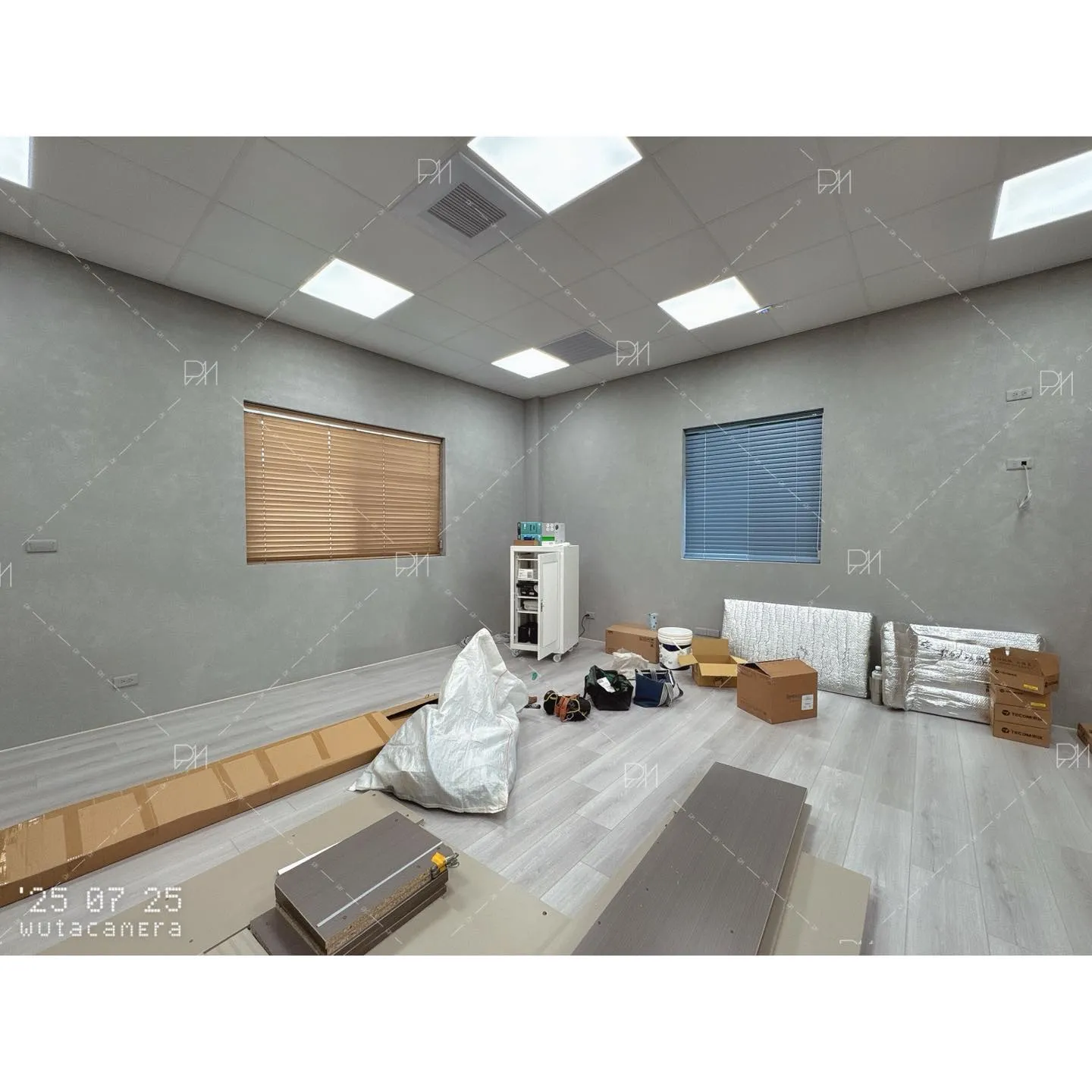 誰說辦公室一定要一成不變？台中窗簾安裝｜北屯區窗簾安裝