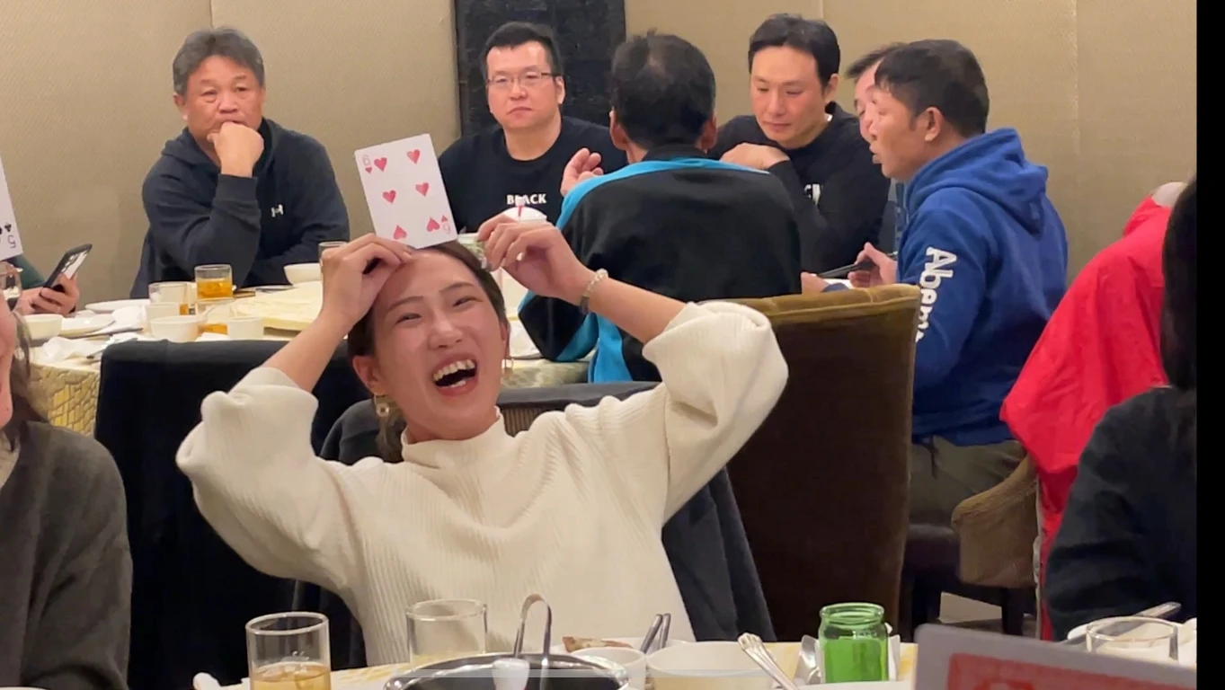 近距離桌邊
