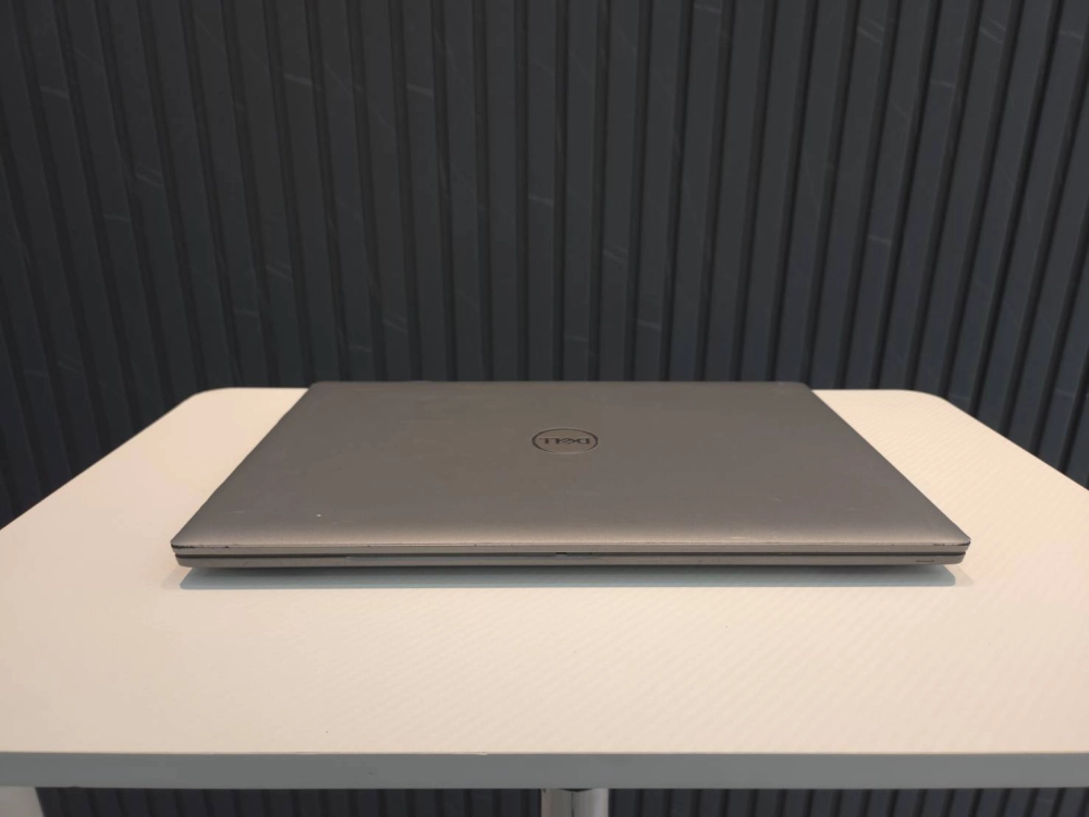 Dell Latitude 5520|15.6吋商務觸控筆電|i5-1145G7|高效大螢幕