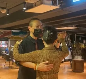 寒流來了？那就只好跳舞跳到暖起來吧！