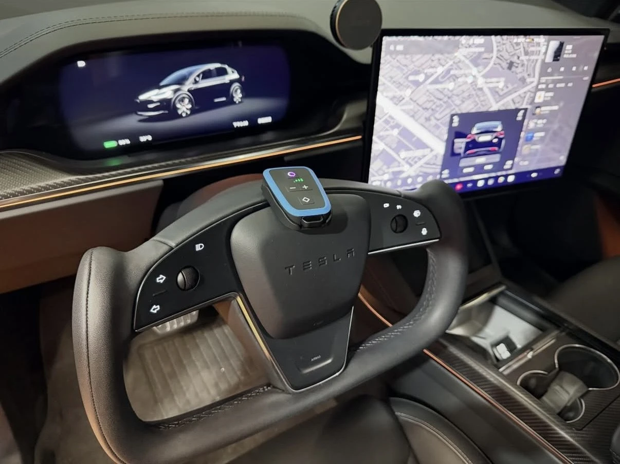Tesla Model X Plaid