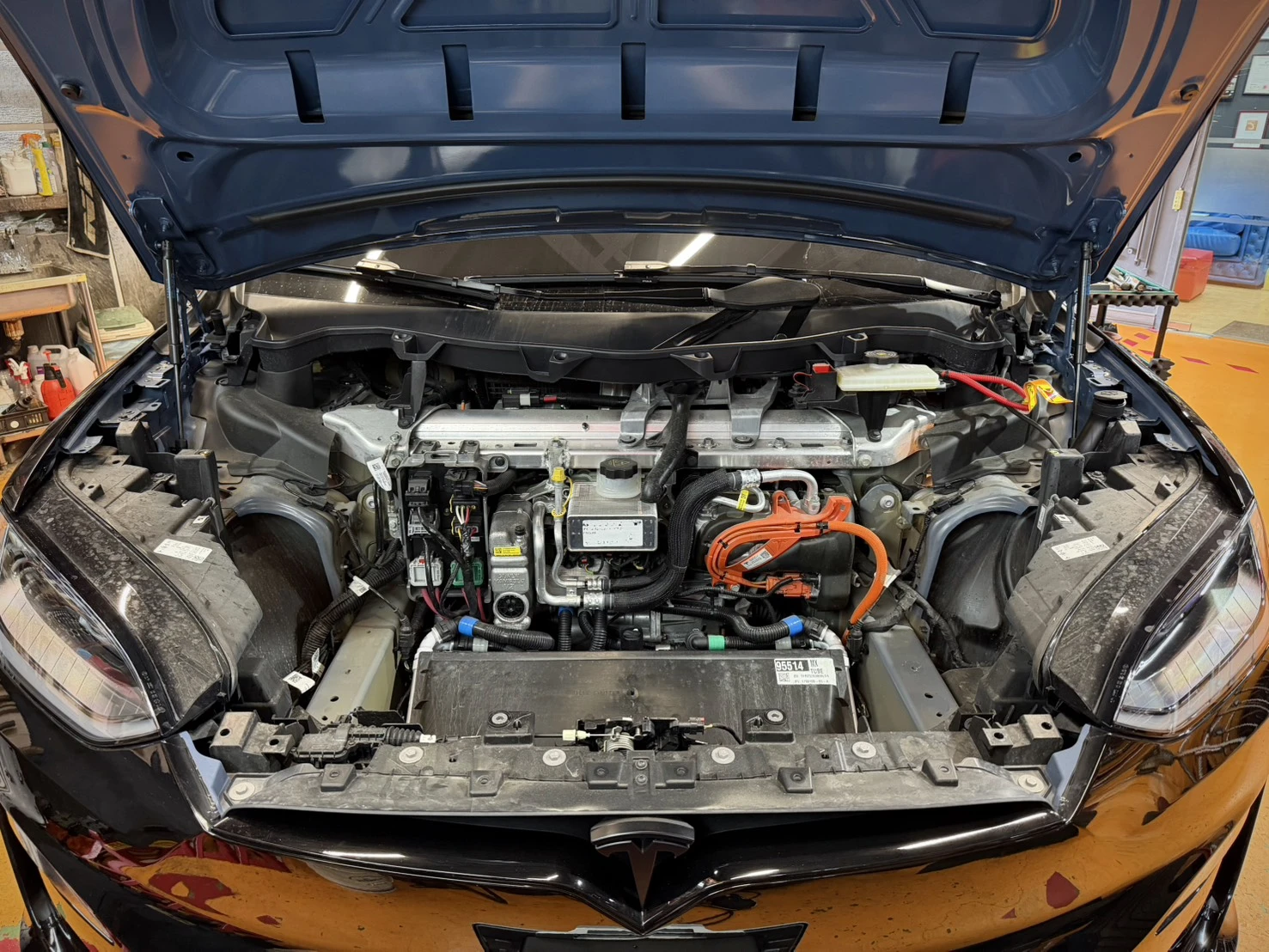 Tesla Model X Plaid