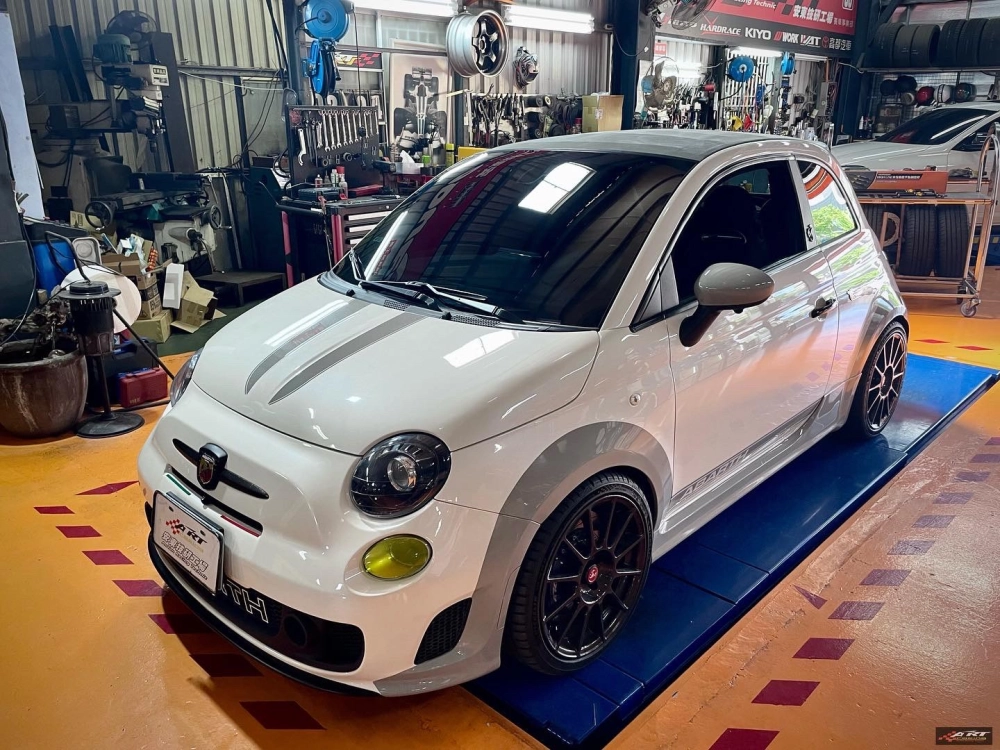 Fiat 500C Abarth