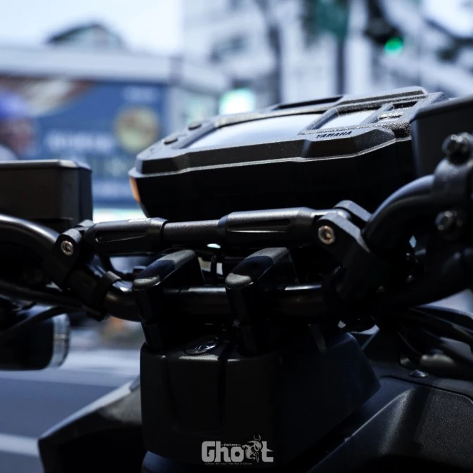 Ghost 通用型伸縮橫桿