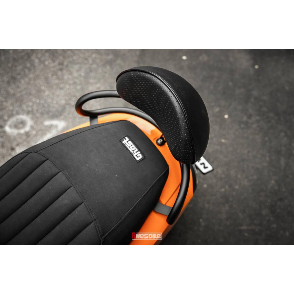 SIXIS SUI /Saluto 大圓弧靠墊