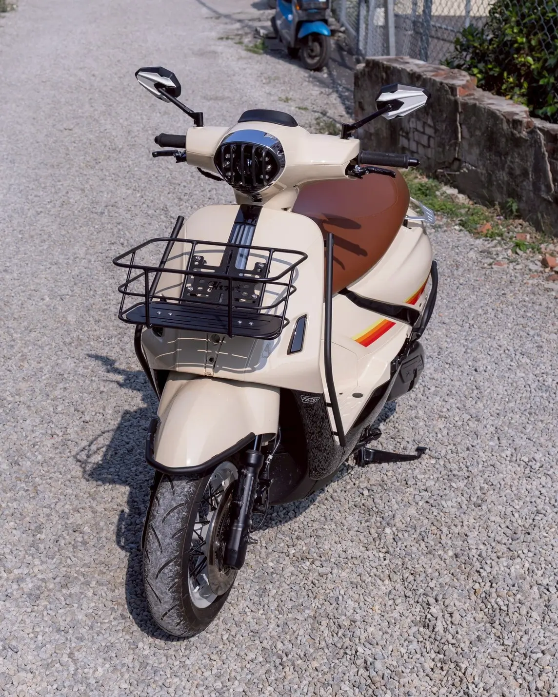 SIXIS Fiddle 前土除保桿