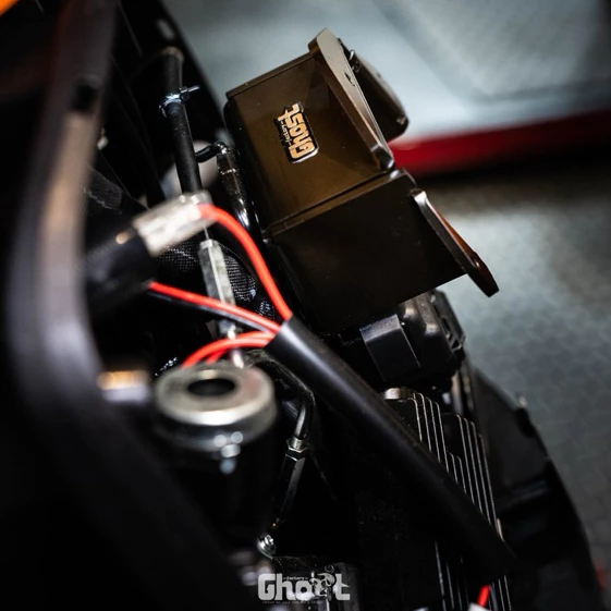 Ghost  SUI 內鐵支架 菜籃 /書包架