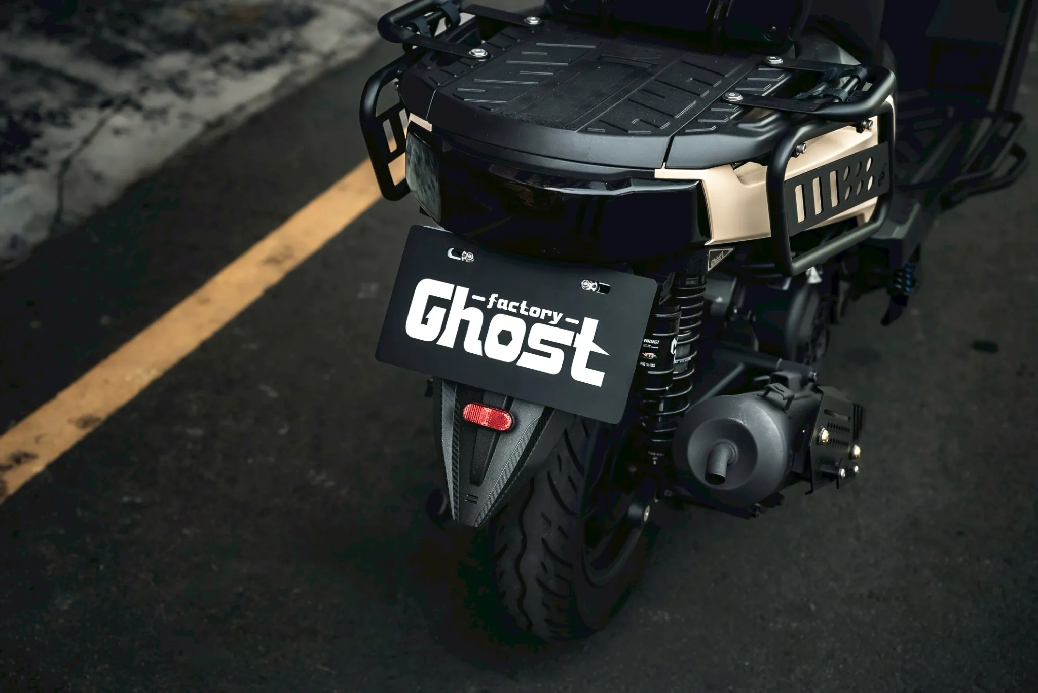 Ghost 大樂短牌架組