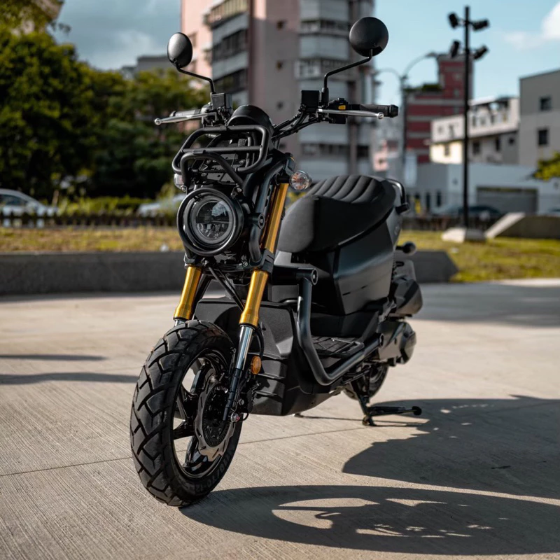 Ghost KRN 黑鐵 書報架