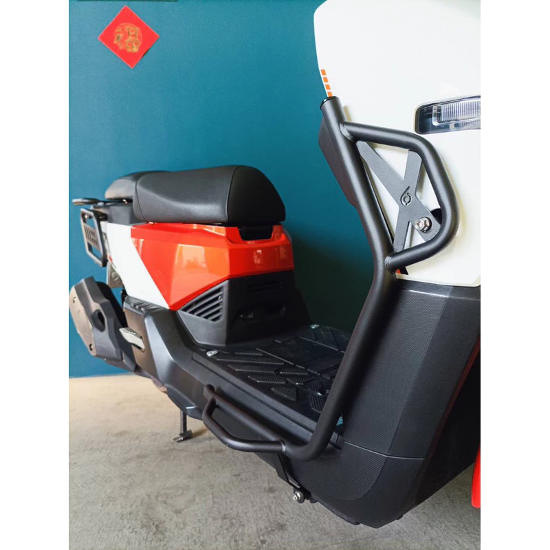 SIXIS 大樂 前兩側保桿