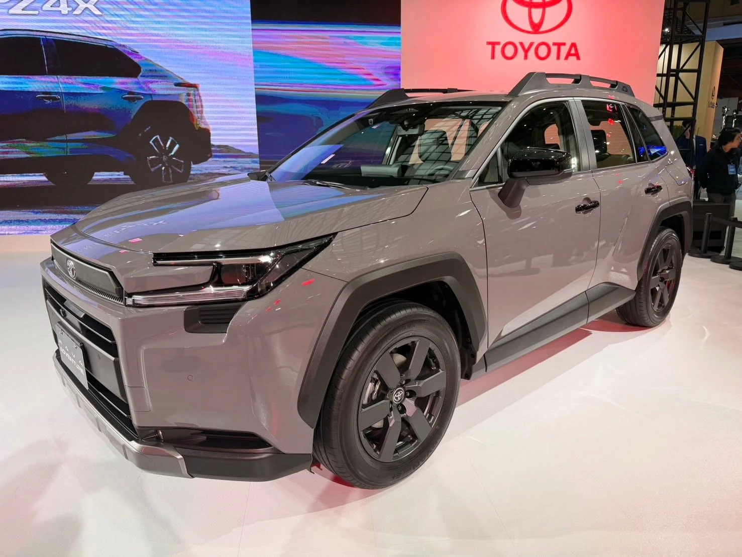 RAV4-灰
